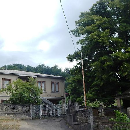 Savanna House Jvari Exterior photo